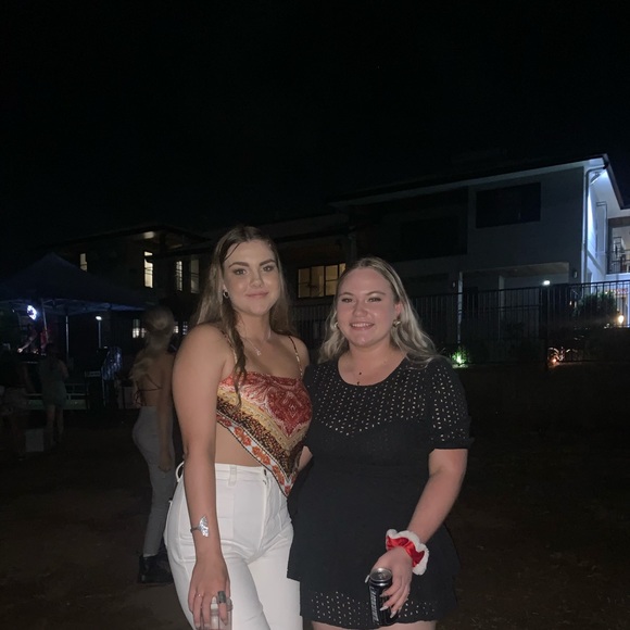 Jaquie Broderie Mini Dress - Atmos&Here - Picture 4 of 4